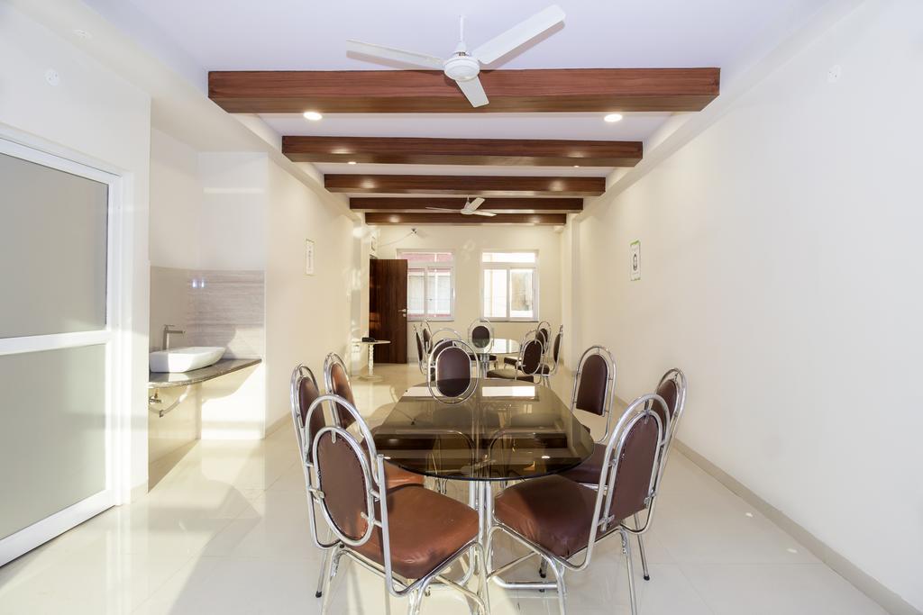 Itsy Hotels Arastu Inn Hyderabad Eksteriør billede